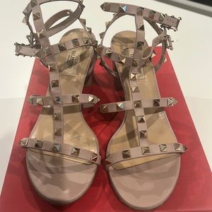 Rockstud Leather Strappy Cage Sandals - Valentino Garavani